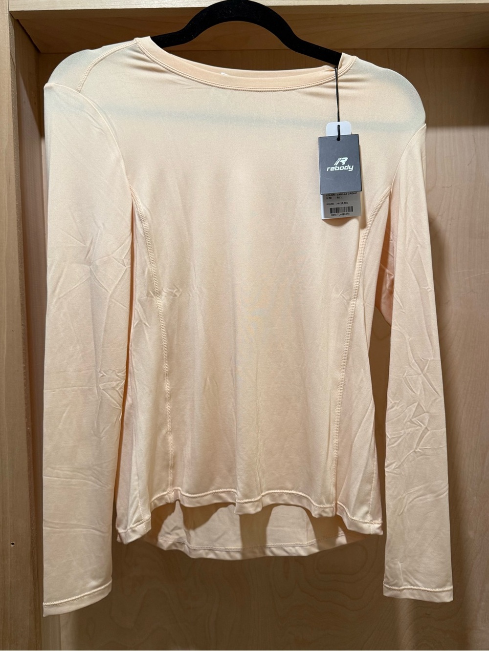 Rebody Women's Active Long-Sleeve Crew Neck Top Size 8/Medium New With Tags